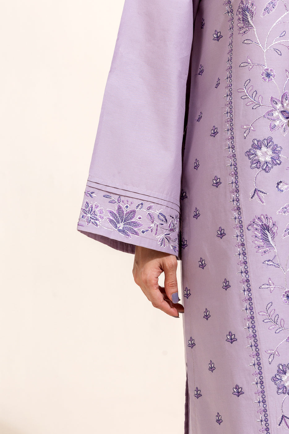 2 PIECE EMBROIDERED LAWN-LILAC LUXURIATE (UNSTITCHED)