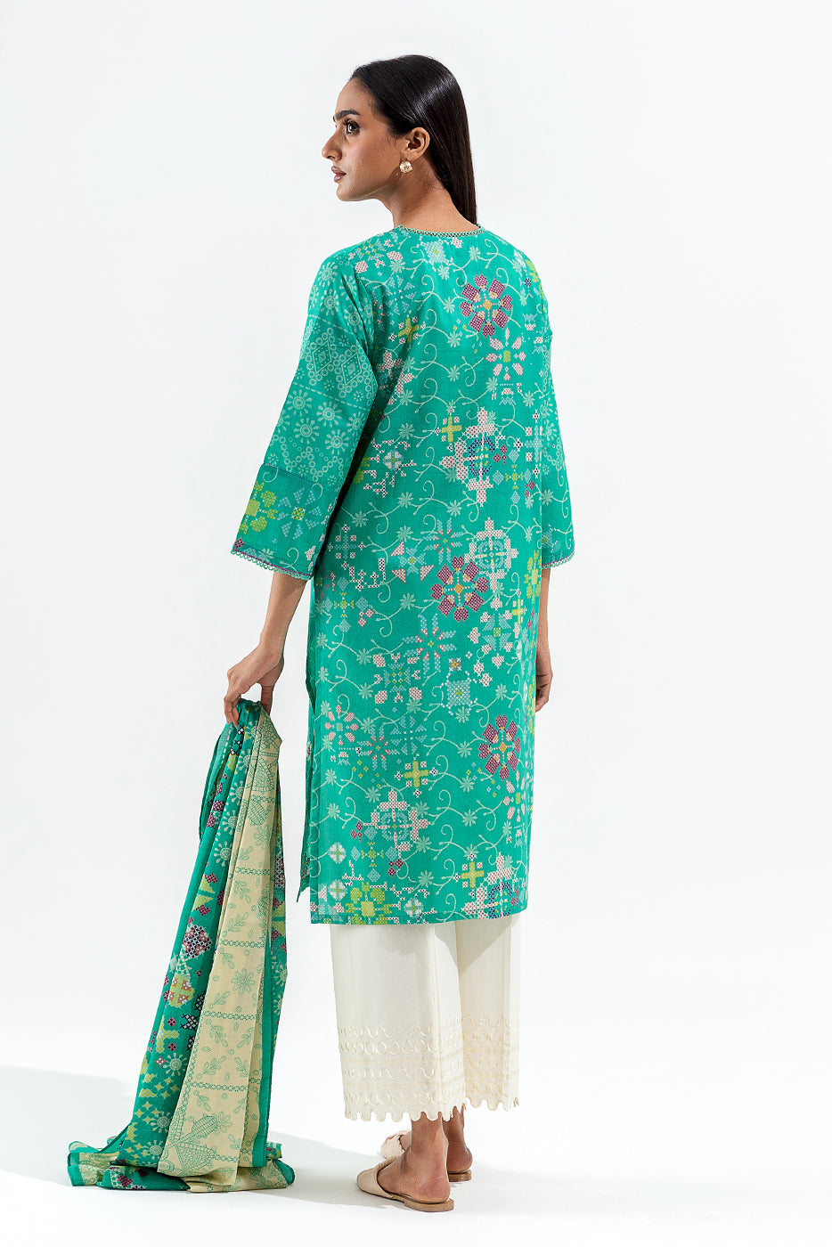 2 PIECE EMBROIDERED LAWN  SUIT (PRET)
