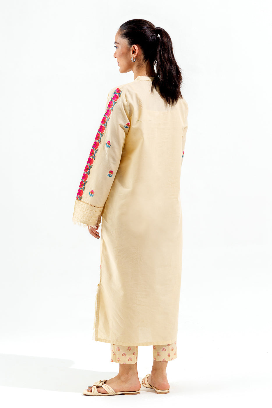 Meeral Pret Plain Lawn 2 Piece Suit SOL-001