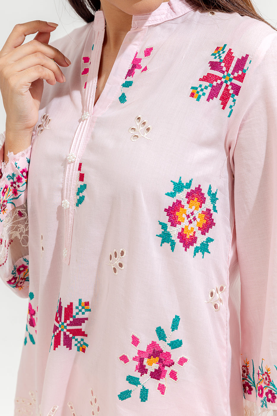 2 PIECE EMBROIDERED COTTON SUIT (LUXURY-PRET)