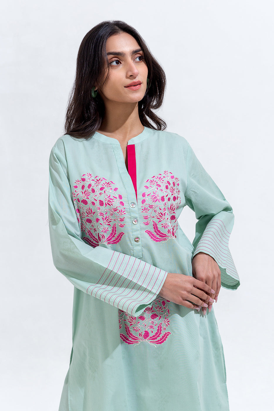 2 PIECE EMBROIDERED JACQUARD SUIT (PRET)