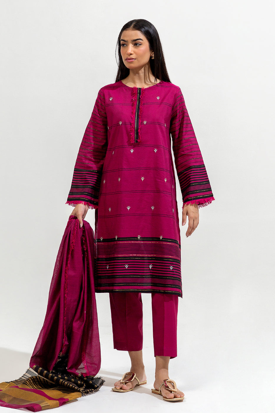 3 PIECE EMBROIDERED YARN DYED SUIT (LUXURY-PRET)