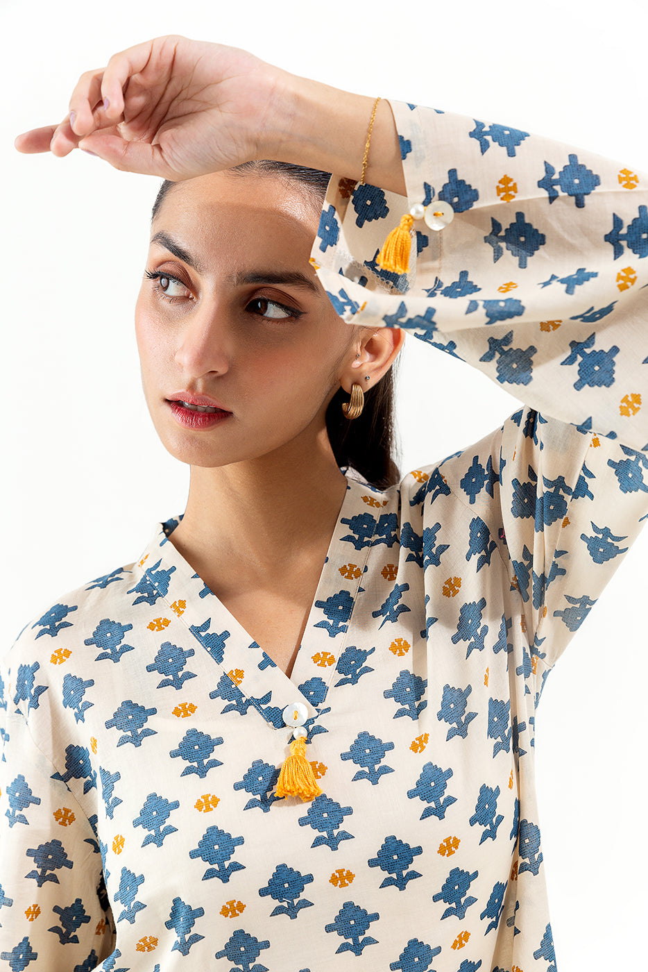 2 PIECE PRINTED LAWN SUIT (PRET)