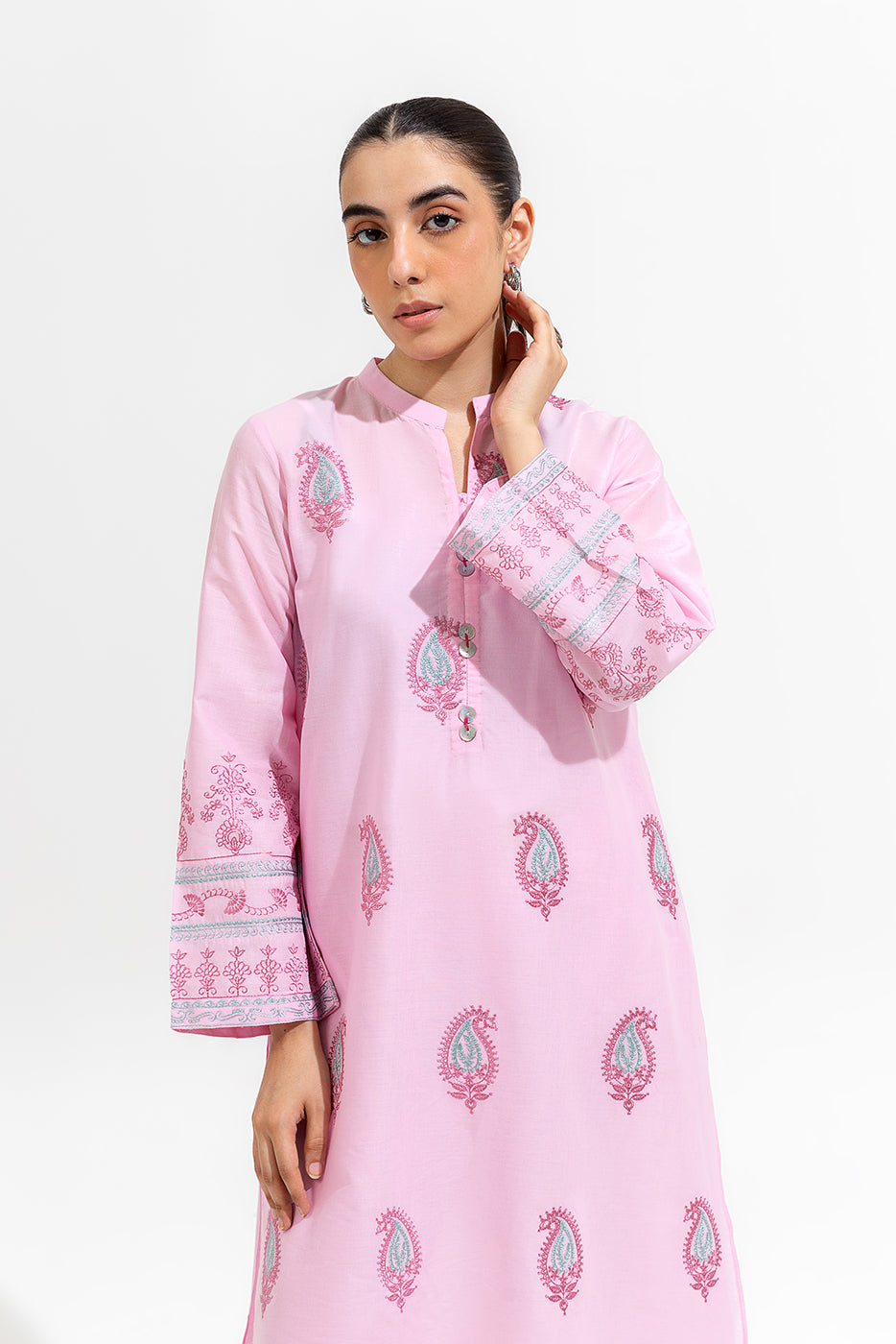 2 PIECE EMBROIDERED LAWN SUIT (PRET)