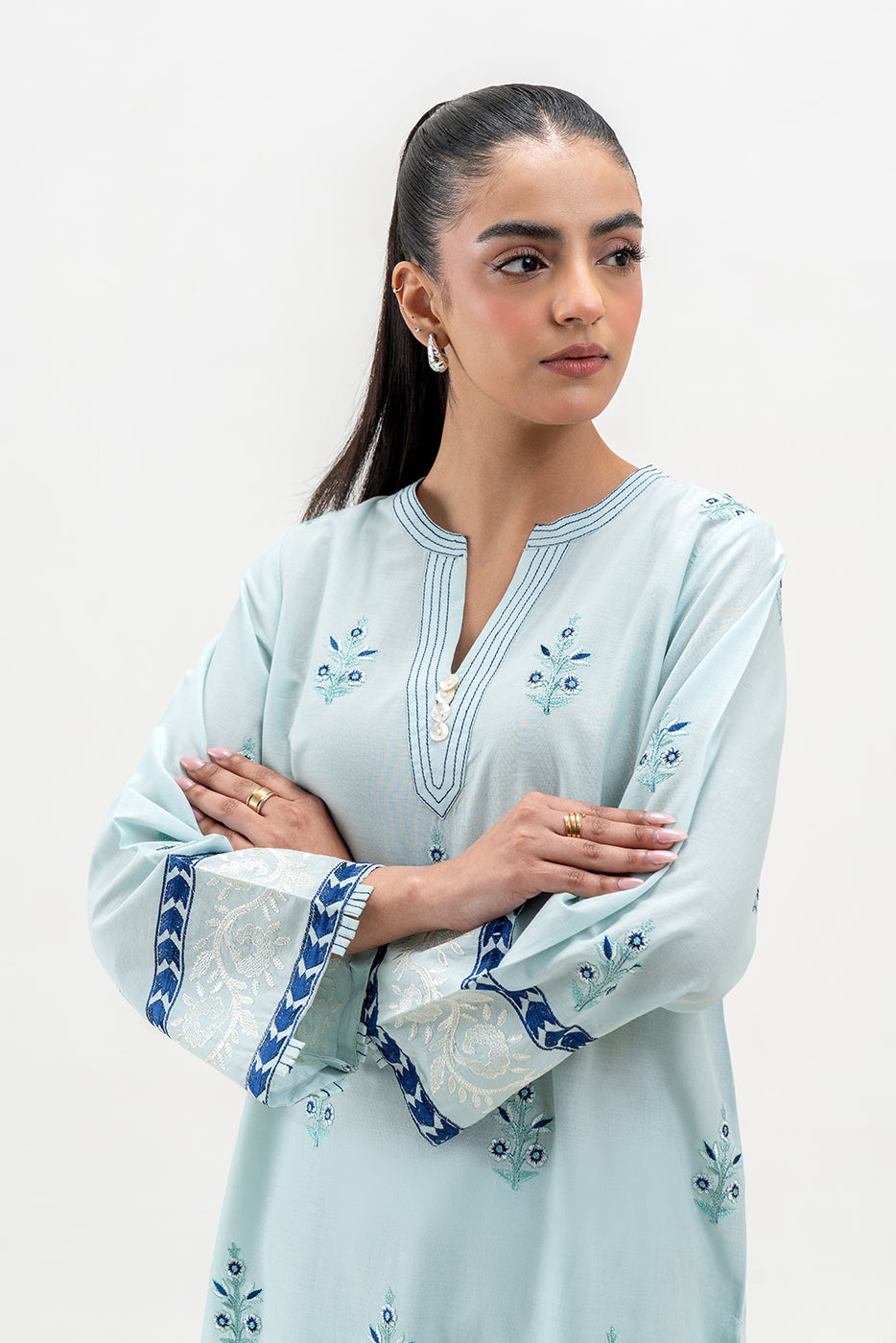 2 PIECE EMBROIDERED LAWN SUIT (PRET)