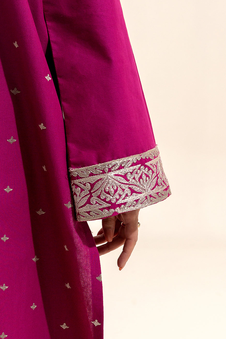 1 PIECE EMBROIDERED LAWN SHIRT-TRIBAL CARNATION (UNSTITCHED)