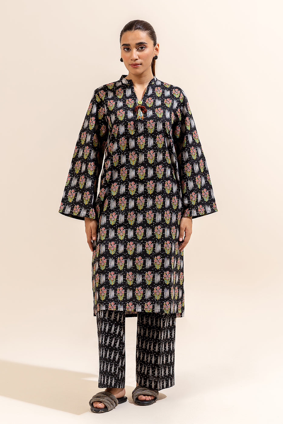 2 PIECE PRINTED LAWN SUIT-OBSIDIAN VERVE (UNSTITCHED)