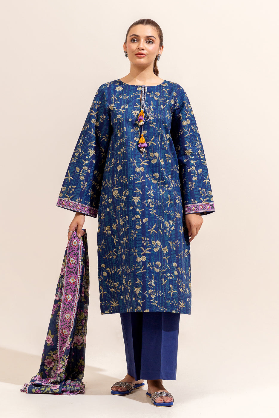 3 PIECE PRINTED LAWN SUIT-AZURE GLOW (UNSTITCHED)