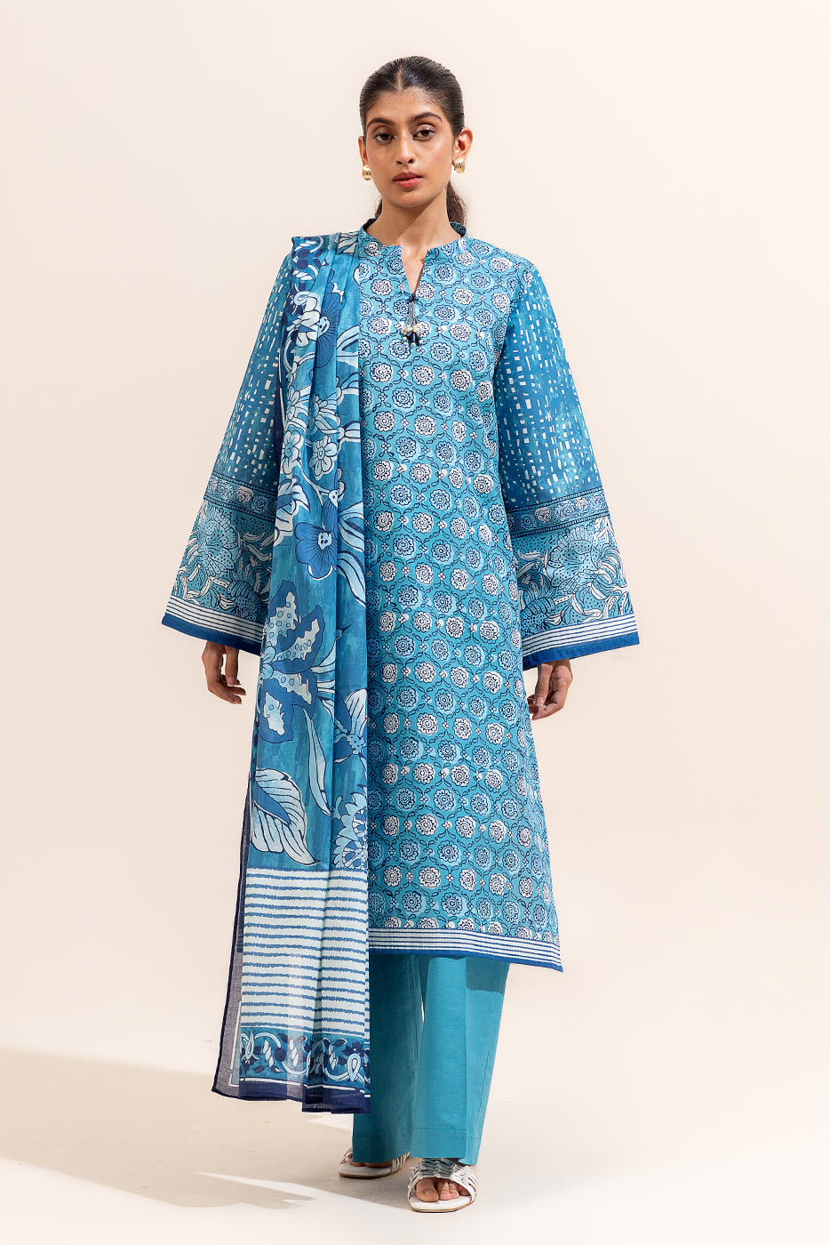 3 PIECE PRINTED LAWN SUIT-TEAL SERENE (UNSTITCHED)