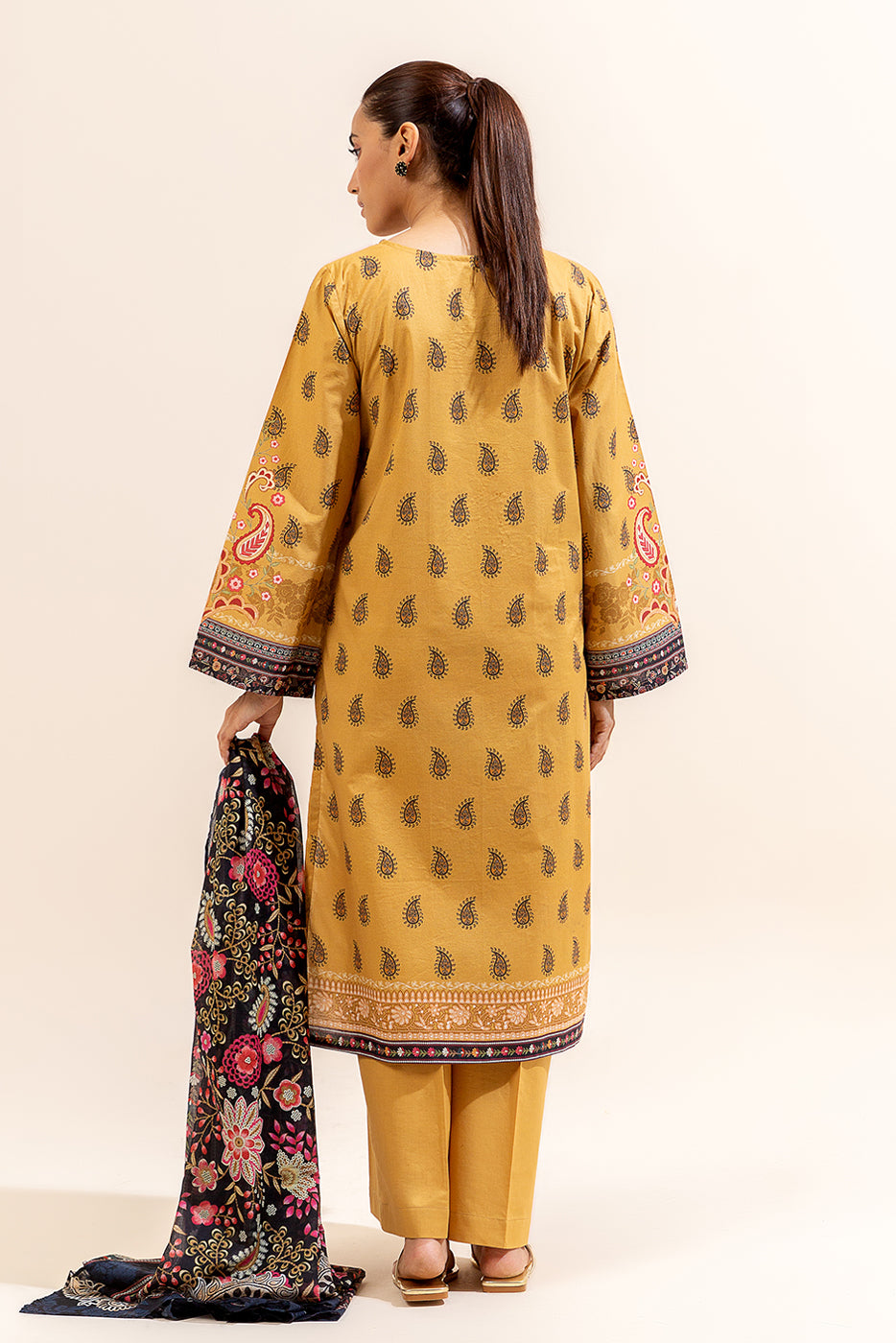 3 PIECE PRINTED LAWN SUIT-MUSTARD FOIL (UNSTITCHED)