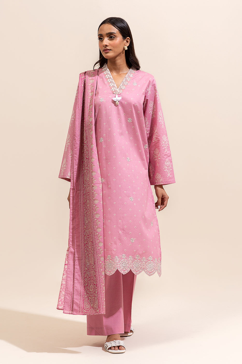 3 PIECE EMBROIDERED LAWN SUIT-VIVID ROSE ( UNSTITCHED)