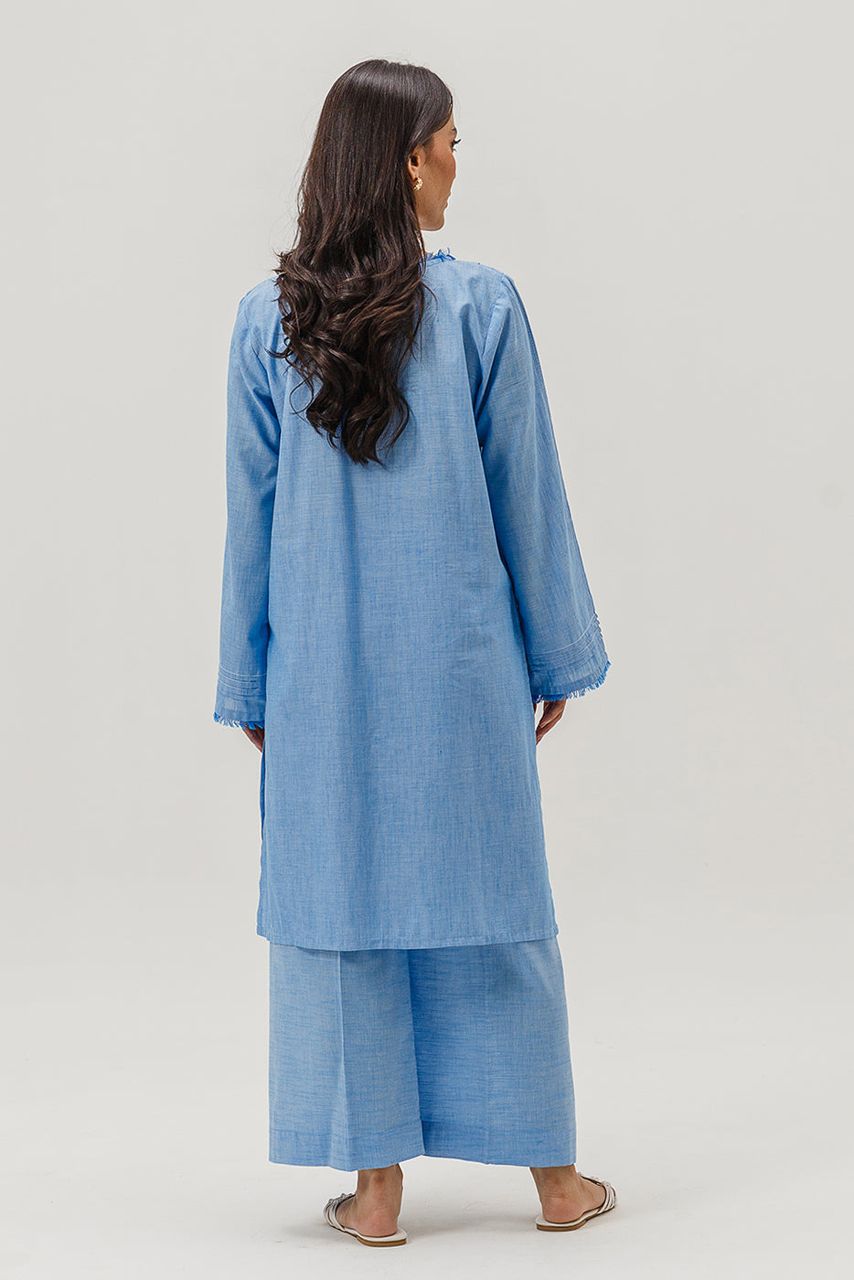 2 PIECE EMBROIDERED CHAMBRAY SUIT (PRET)