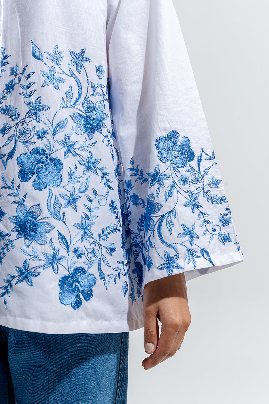 EMBROIDERED LAWN SHIRT (PRET)