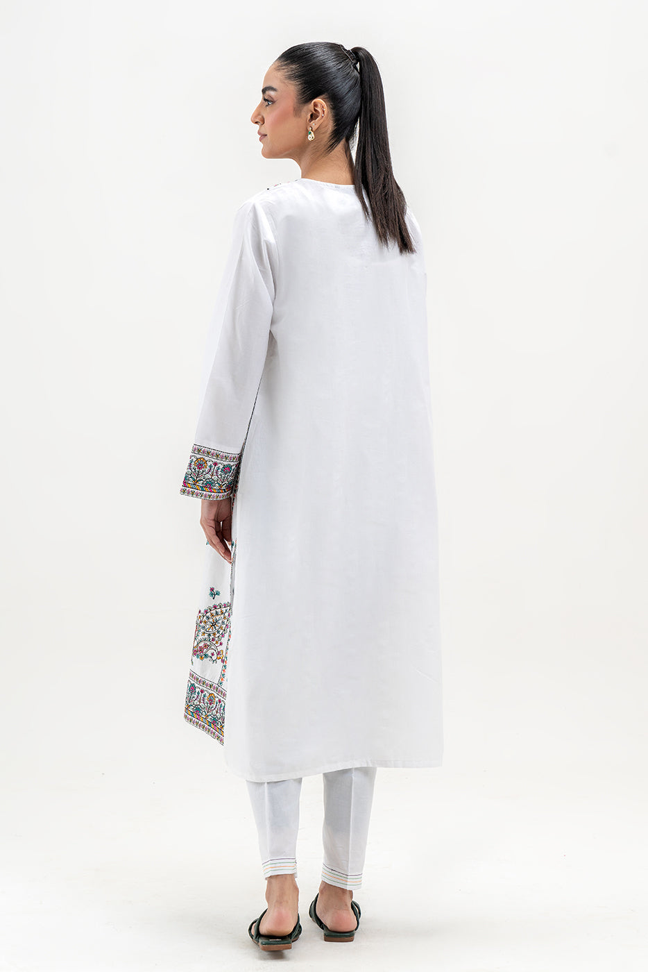 2 PIECE EMBROIDERED LAWN SUIT (PRET)