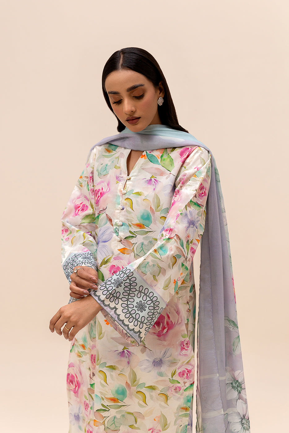 3 PIECE PRINTED LAWN SUIT-LILAC GARDENIA (UNSTITCHED)