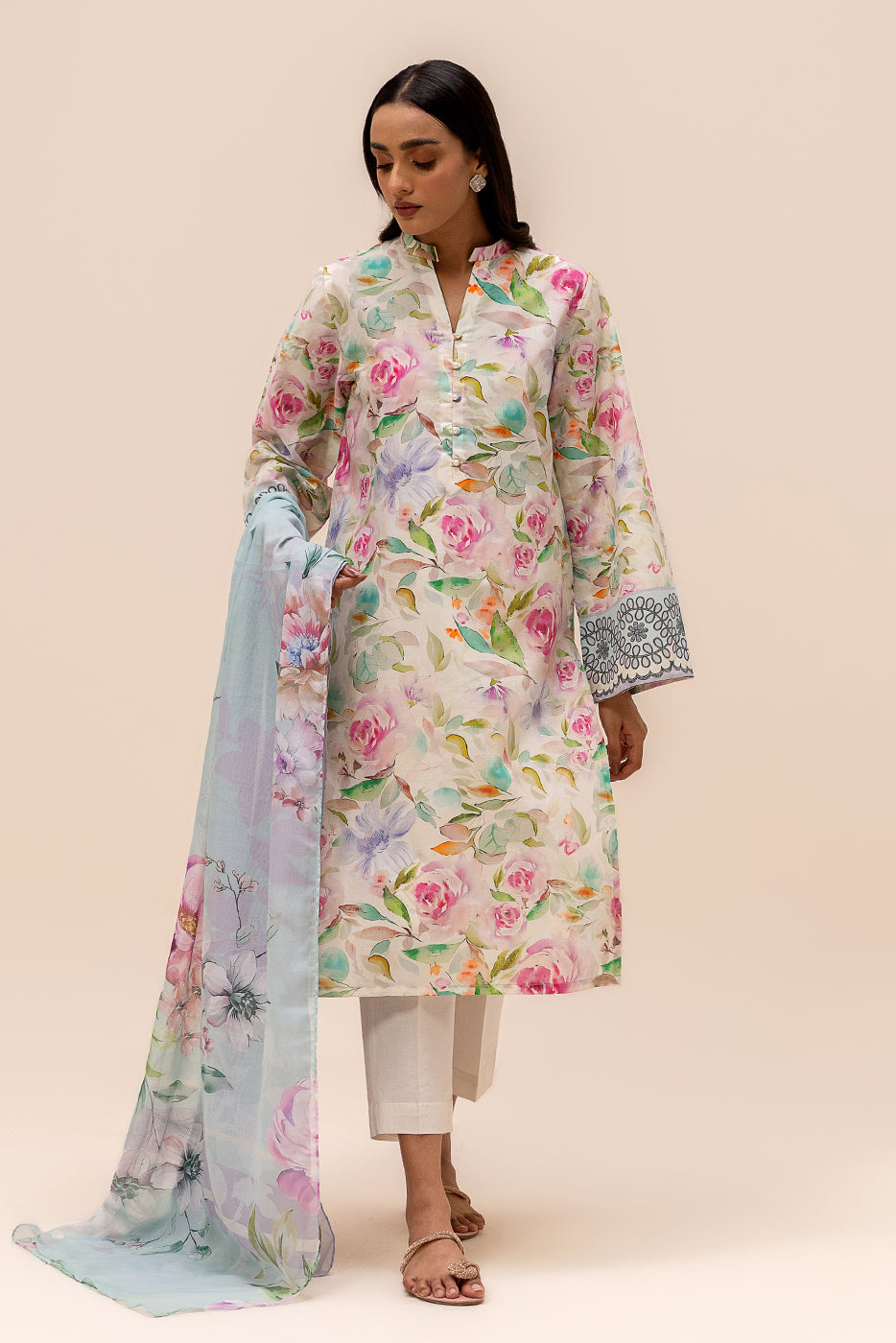 3 PIECE PRINTED LAWN SUIT-LILAC GARDENIA (UNSTITCHED)