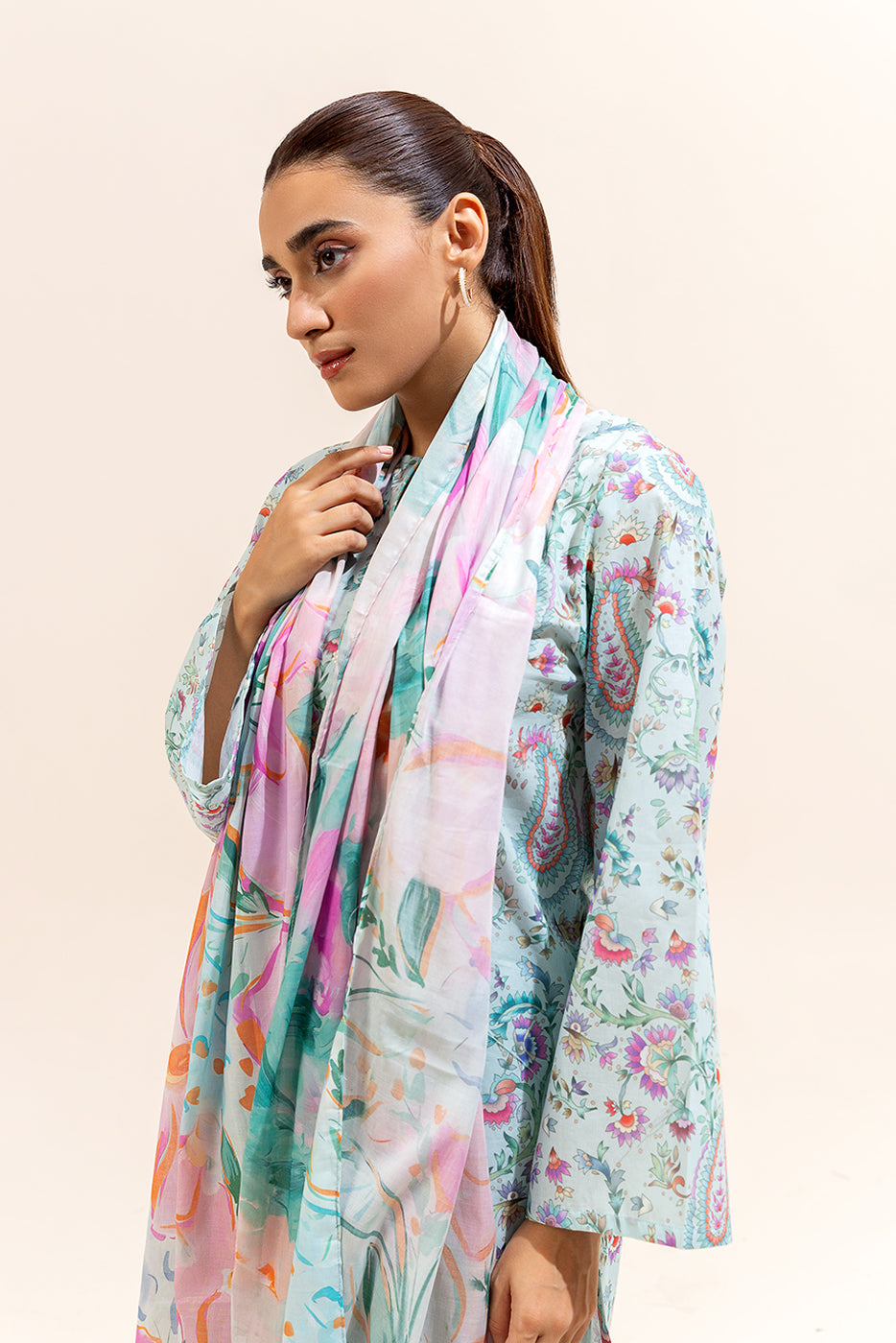 3 PIECE PRINTED LAWN SUIT-POWDER BLUE (UNSTITCHED)