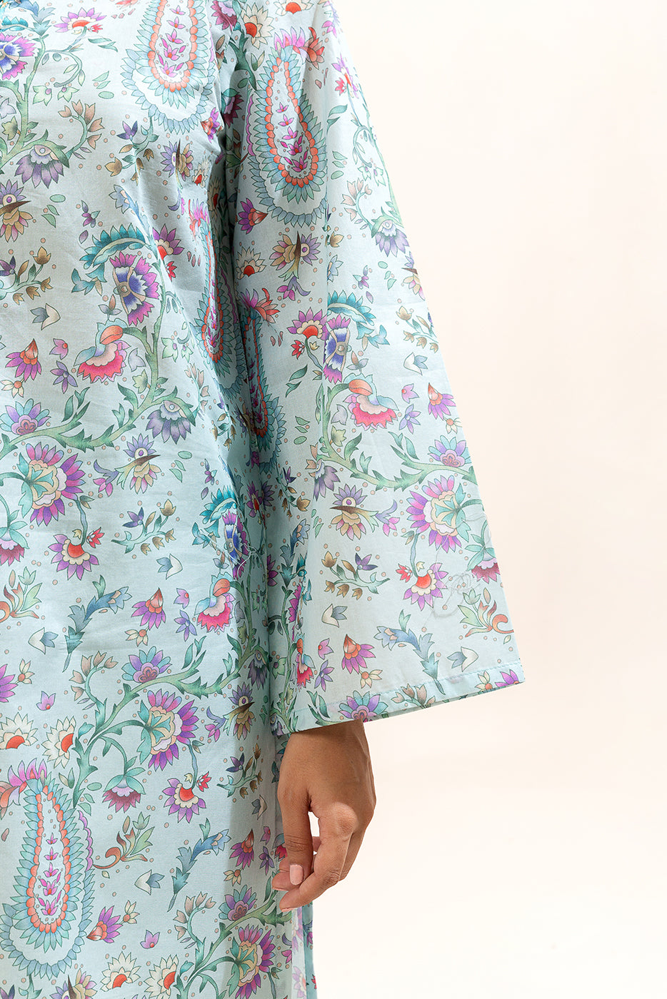 3 PIECE PRINTED LAWN SUIT-POWDER BLUE (UNSTITCHED)