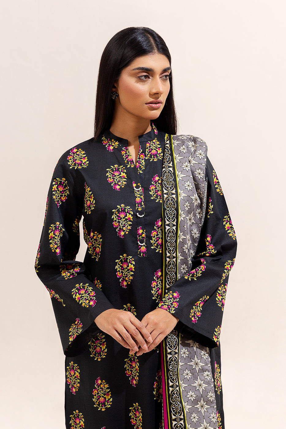 3 PIECE PRINTED LAWN SUIT-TRIBAL COAL (UNSTITCHED)