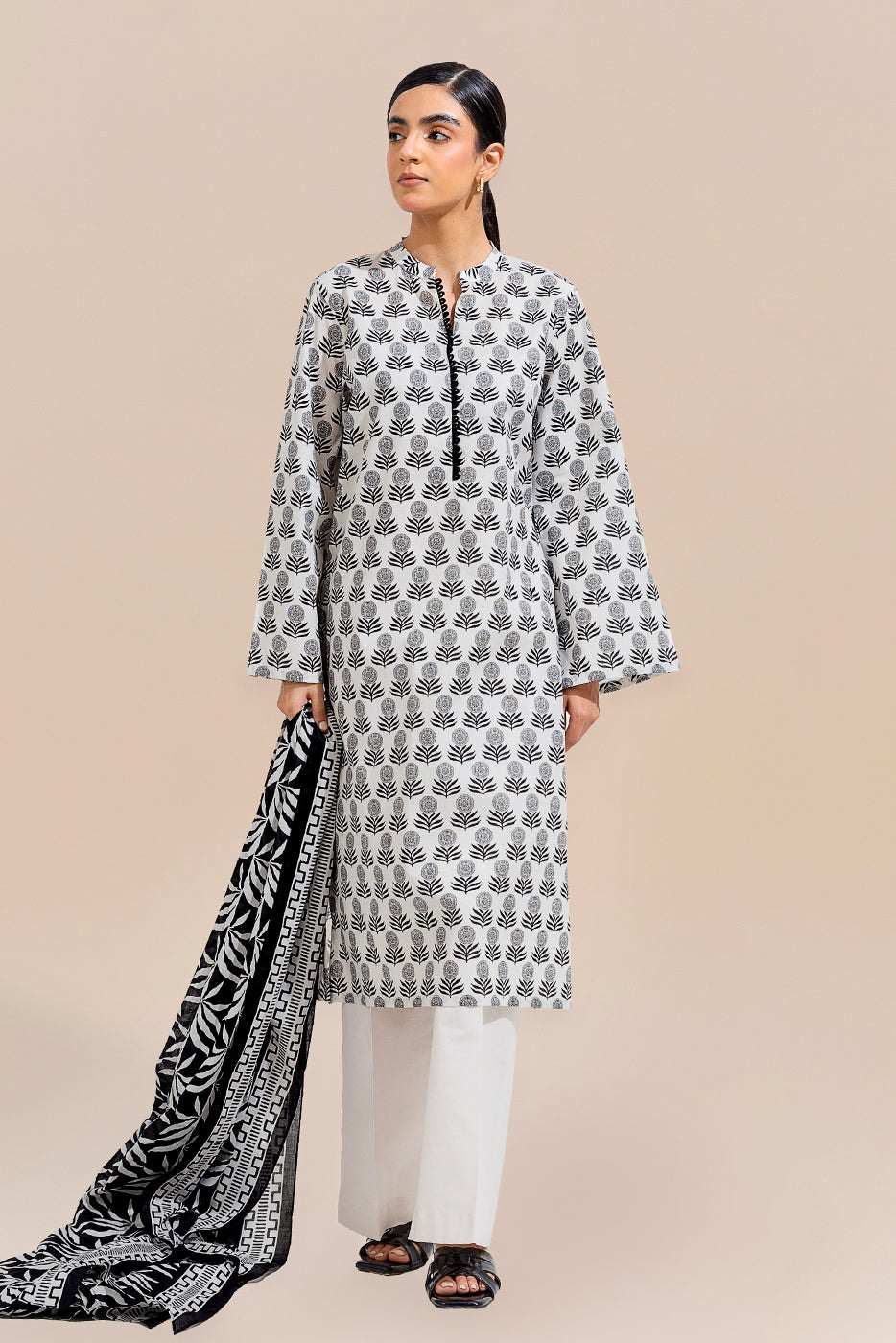 3 PIECE PRINTED LAWN SUIT-IVORY IRON ( UNSTITCHED)