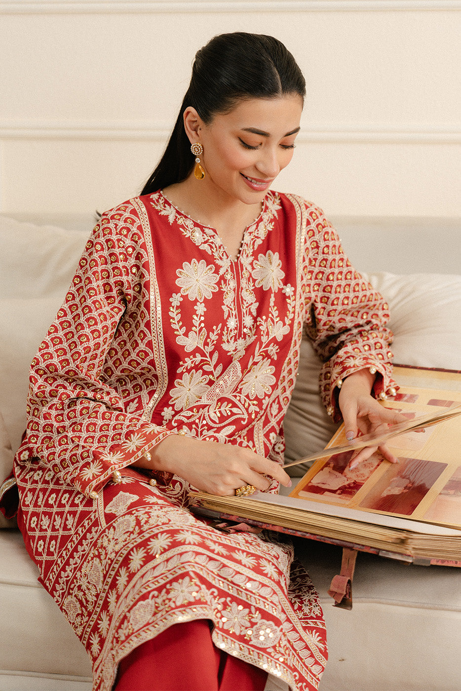 2 PIECE EMBROIDERED RAW SILK SUIT (LUXURY-PRET)