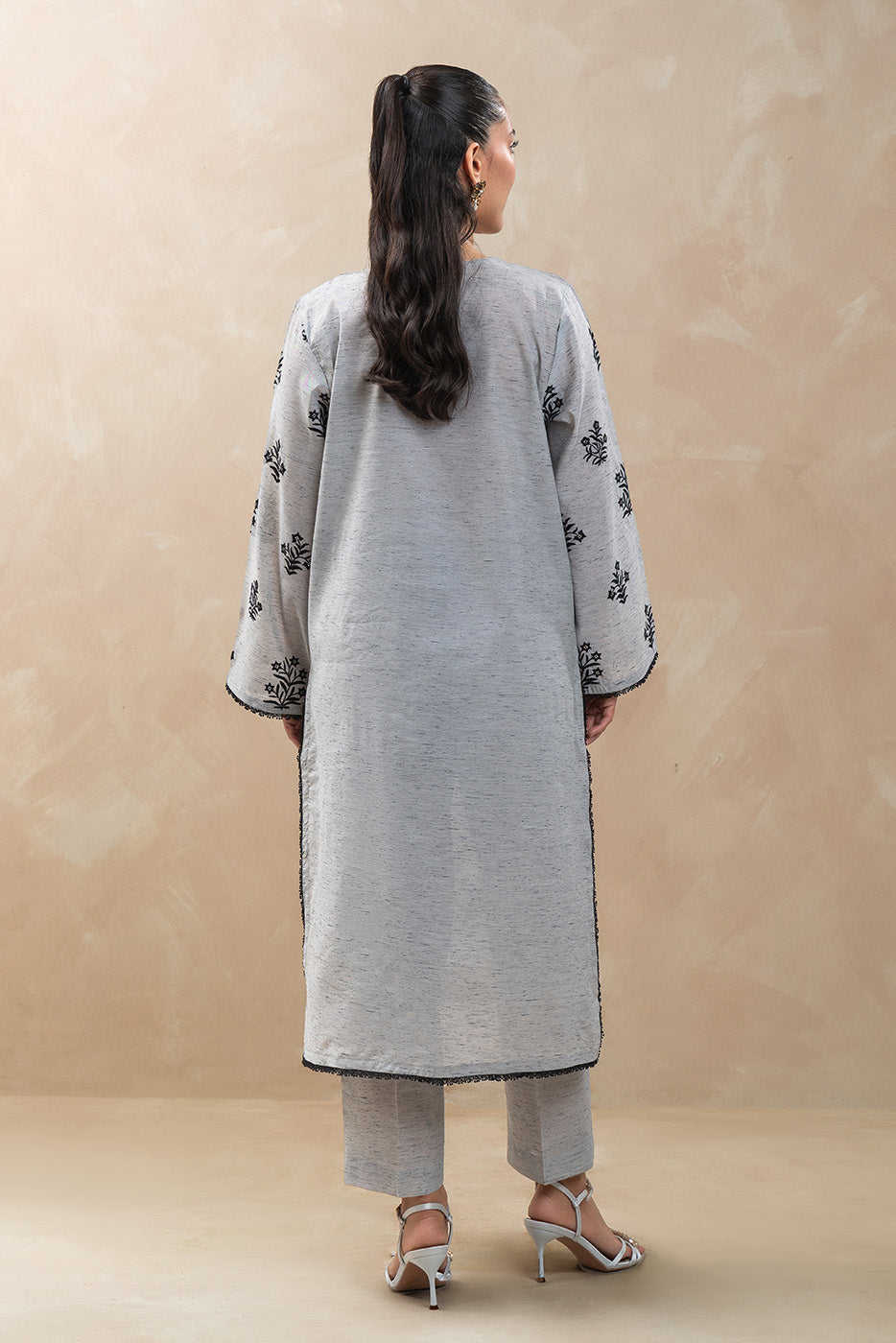 2 PIECE EMBROIDERED MULTI NEPS SHIRT (LUXURY-PRET)