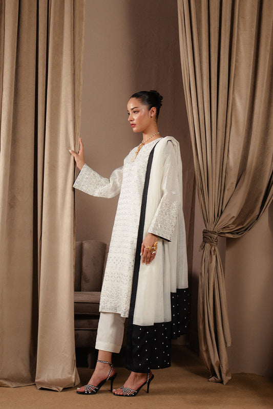 3 PIECE EMBROIDERED PAPER COTTON SUIT (LUXURY-PRET)
