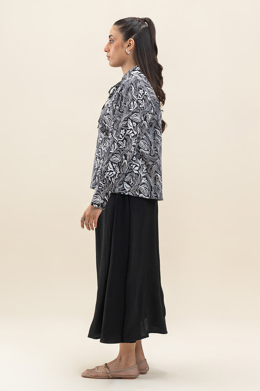 COLLAR PRINTED BLOUSE
