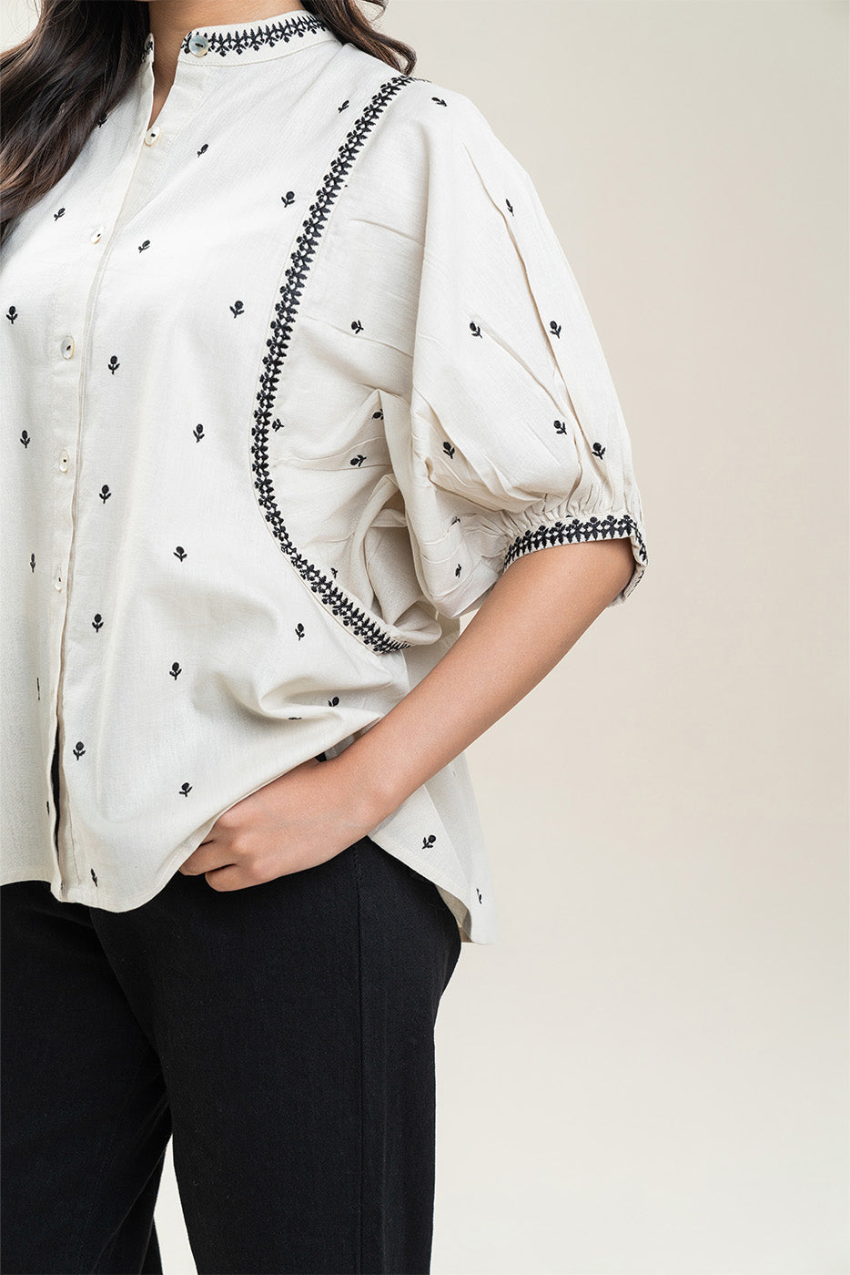 BASIC LINEN BLOUSE (WESTERN)