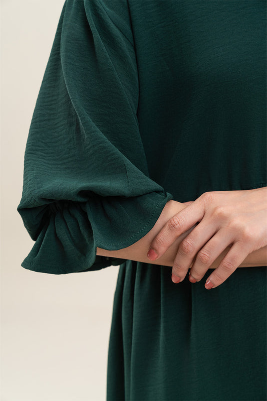 TEXTURED FLOWY DRESS