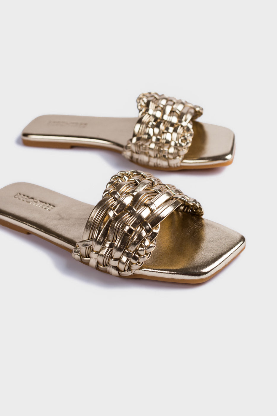 FOOTWEAR