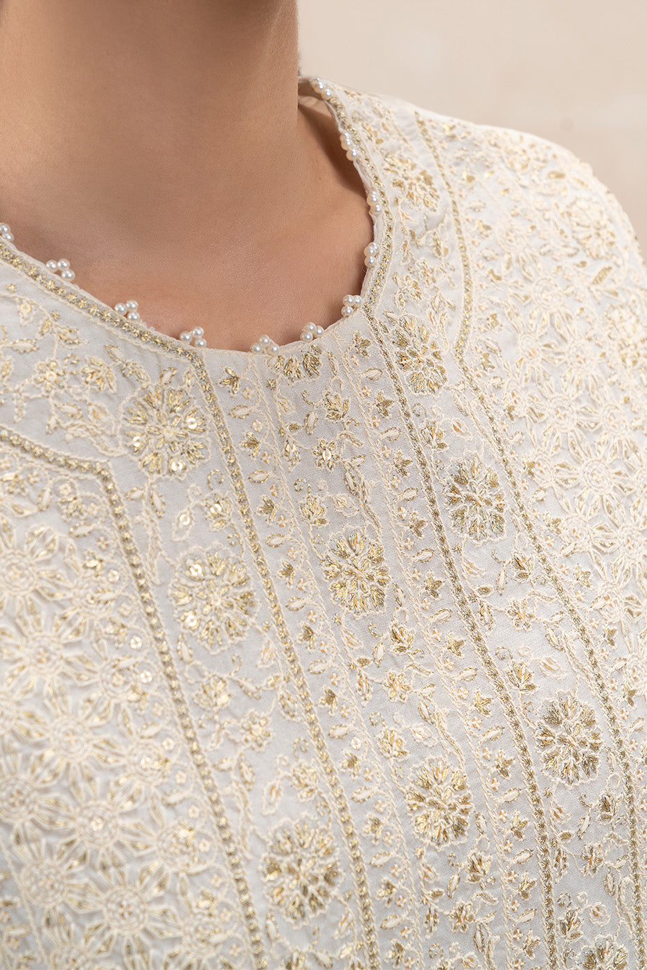 2 PIECE EMBROIDERED PAPER COTTON SUIT (LUXURY-PRET)