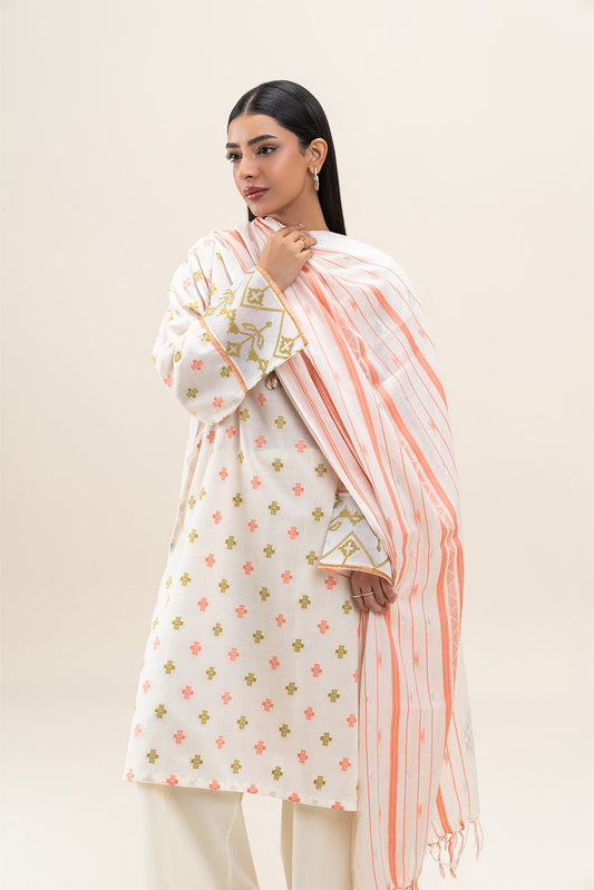 2 PIECE EMBROIDERED JACQUARD SUIT (PRET)