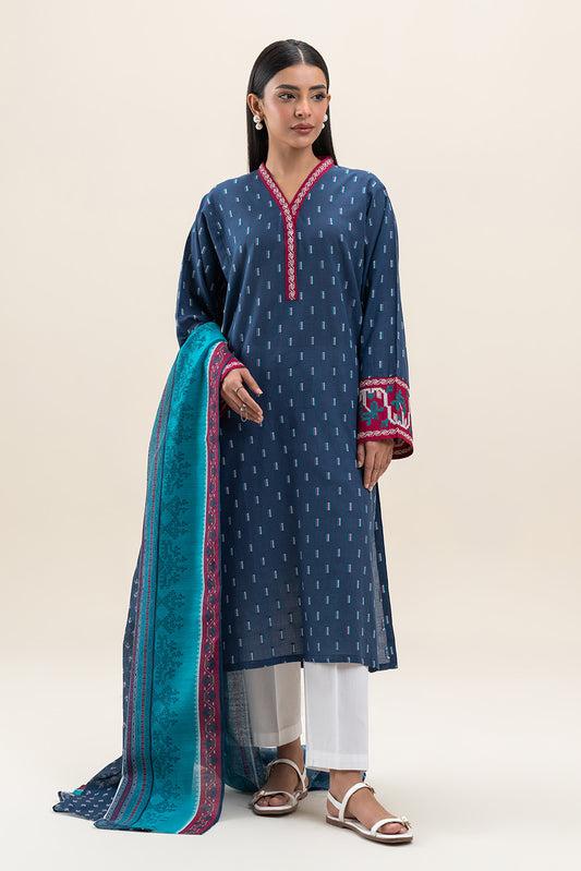 2 PIECE EMBROIDERED JACQUARD SUIT (PRET)