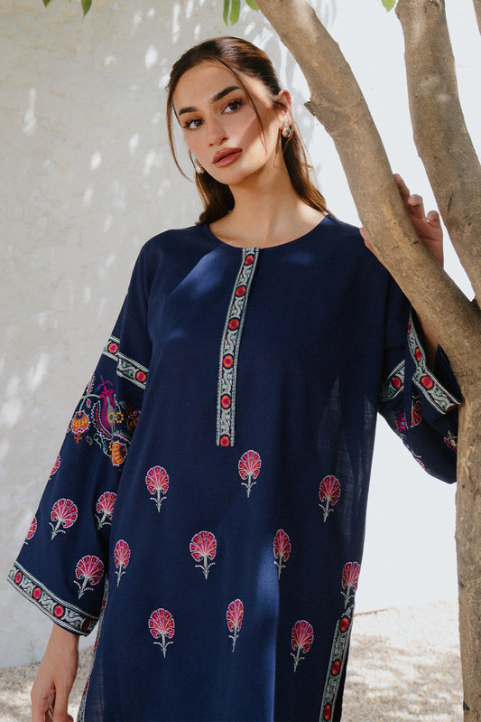 EMBROIDERED SLUB LAWN SHIRT (PRET)