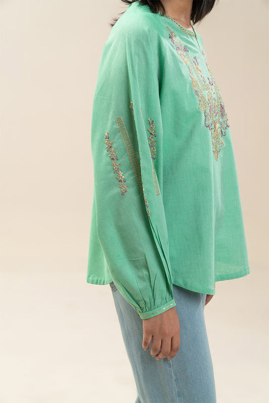 EMBROIDERED CHAMBRAY TOP (PRET)
