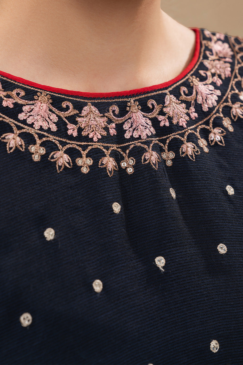 2 PIECE EMBROIDERED ORGANZA SUIT (LUXURY-PRET)