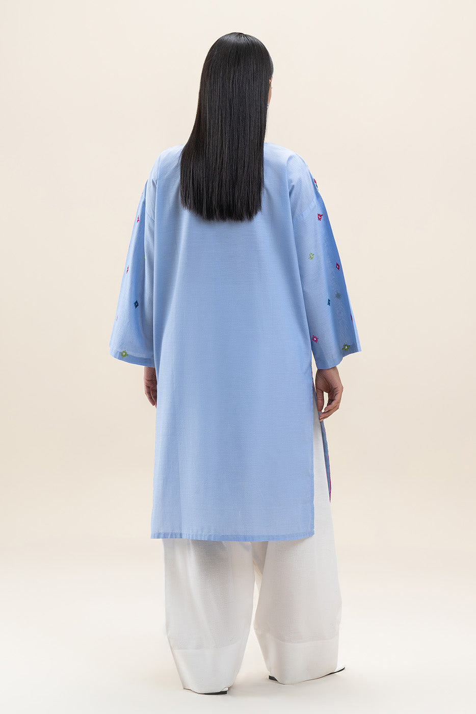 EMBROIDERED CHAMBRAY SHIRT (PRET)