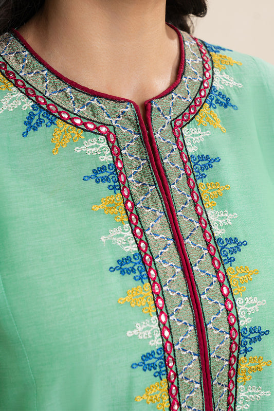 EMBROIDERED CHAMBRAY SHIRT (PRET)