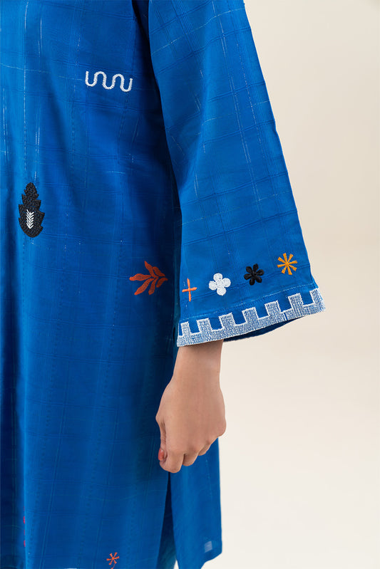 2 PIECE EMBROIDERED DORIA SUIT (PRET)