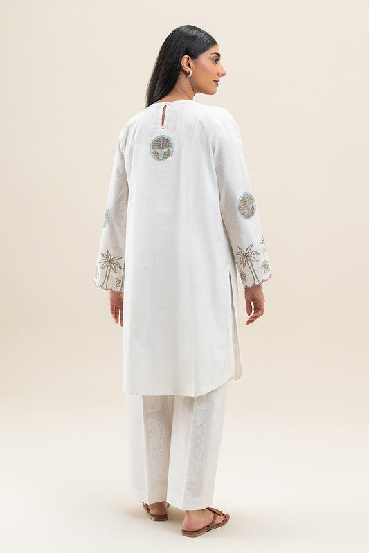 2 PIECE EMBROIDERED LAWN SUIT (PRET)