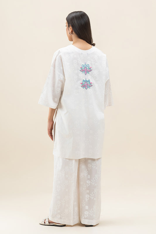 2 PIECE SCREEN PRINTED LAWN SUIT (PRET)
