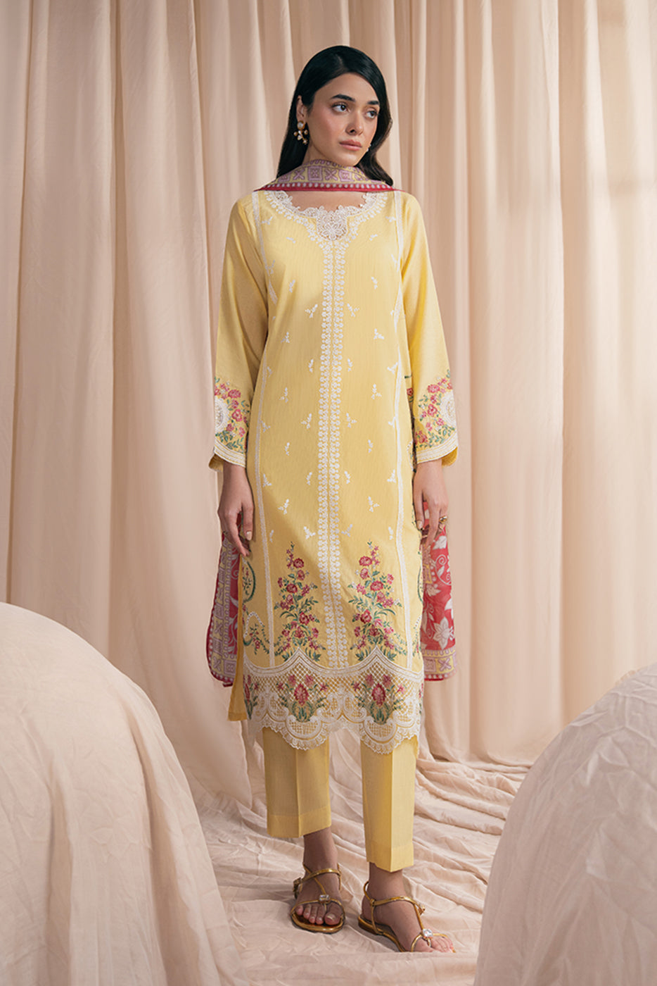 3 PIECE EMBROIDERED MISSOURI SUIT (PRET)