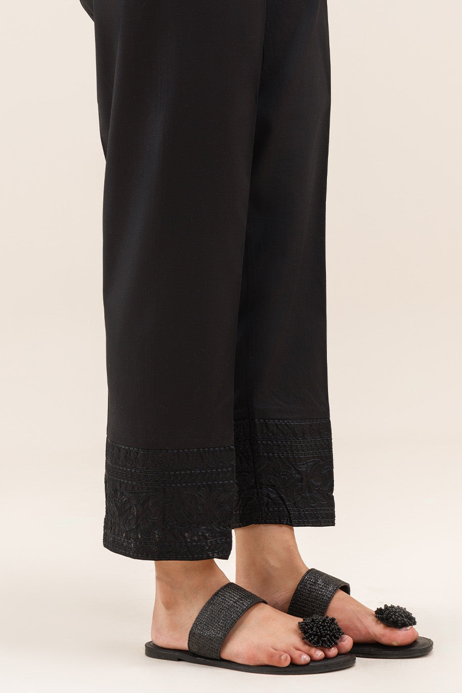 STRAIGHT PANTS