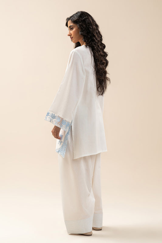 2 PIECE EMBROIDERED KARANDI TWIL SUIT (PRET)