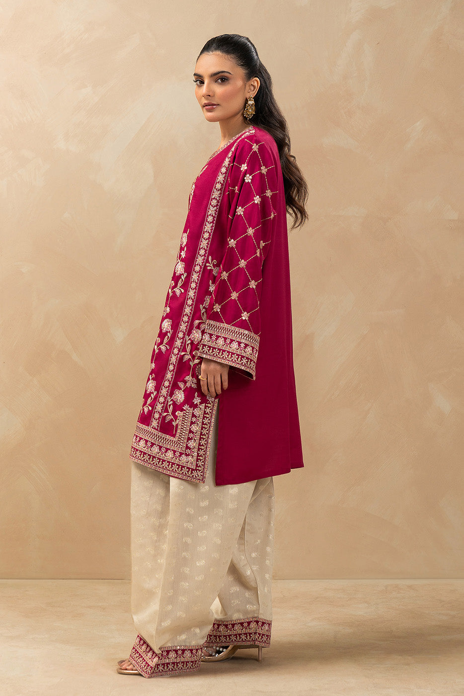 2 PIECE EMBROIDERED RAW SILK SUIT (LUXURY PRET)