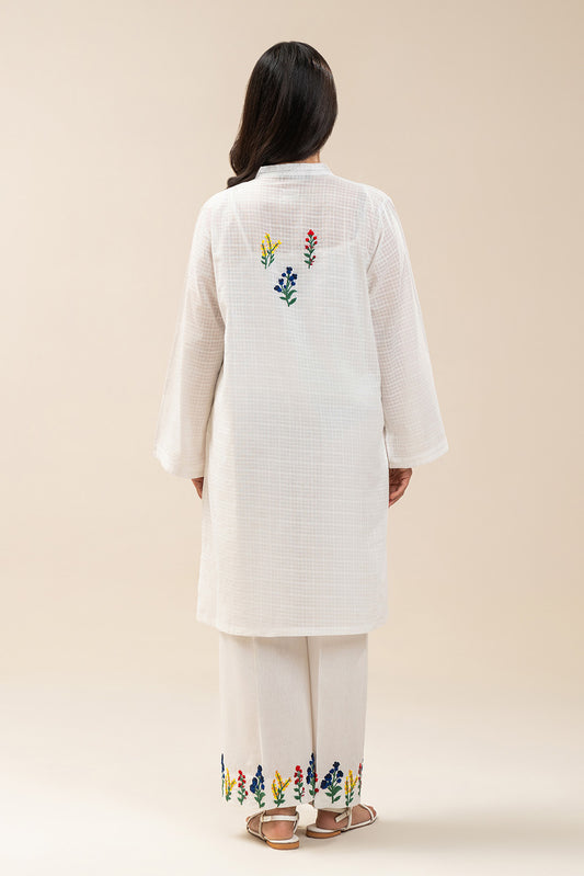 2 PIECE EMBROIDERED DOBBY SUIT (PRET)