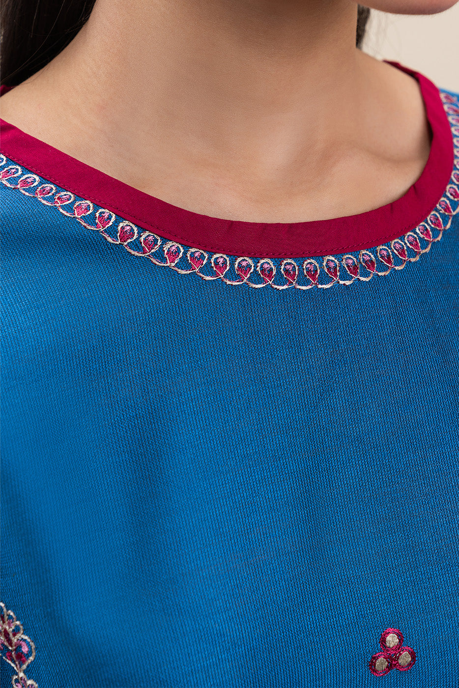 2 PIECE EMBROIDERED TWO TONE SUIT (PRET)