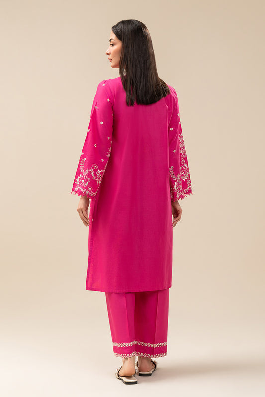 2 PIECE EMBROIDERED COTTON VISCOSE SUIT (PRET)