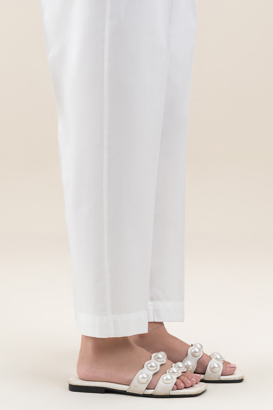 STRAIGHT PANTS